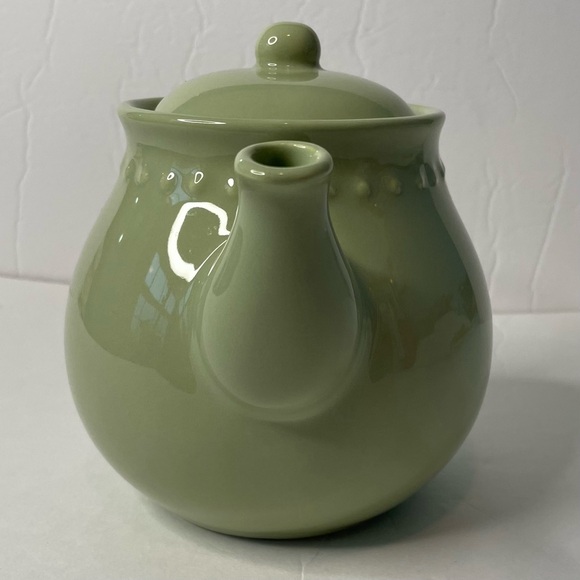 Pottery Barn EMMA Green Teapot 40oz Made In Portugal - Picture 4 of 16